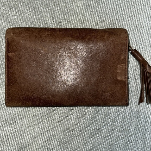 Elliot Lucca Tri-fold Wallet - Picture 6 of 7